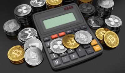 Criptoativos devem constar na declaração do IRPF (Imagem: Shutterstock)