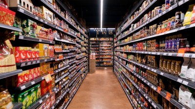 Inflação mexe com os preços no supermercado (Imagem: Shutterstock)