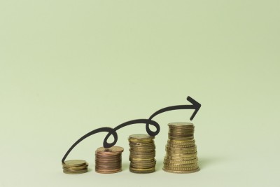 Descubra quais são as moedas mais valorizadas do mundo - (Imagem: Freepik)