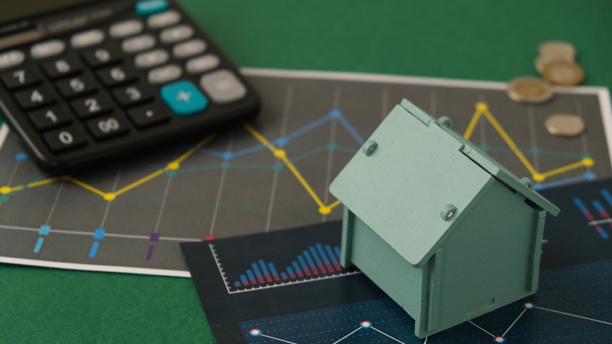 Saiba o porquê o FII IRDM11 está fazendo caixa com uma parcela dos dividendos mensais (Imagem: Shutterstock) Saiba o porquê o FII IRDM11 está fazendo caixa com uma parcela dos dividendos mensais (Imagem: Shutterstock)