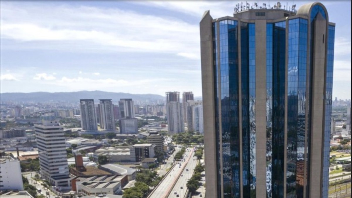 Cotistas do FII FMOF11 vão decidir o futuro em assembleia-geral extraordinária (Imagem: Divulgação) Cotistas do FII FMOF11 vão decidir o futuro em assembleia-geral extraordinária (Imagem: Divulgação)