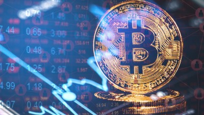 Por volta das 16h30, a maior criptomoeda do mundo era negociada a US$ 103.000 (Imagem: Shutterstock)