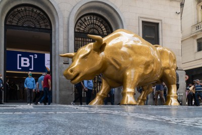 B3 é operadora da bolsa brasileira (Imagem: Shutterstock)