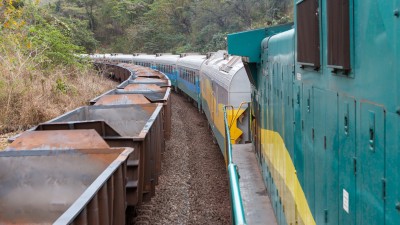 Debêntures incentivadas da Vale têm investimento prioritário em suas operações de transporte (Imagem: Shutterstock)