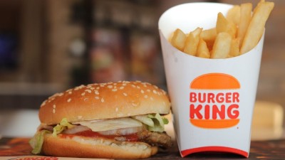 Zamp é a dona das marcas Burger King, Subway, Popeyes e Starbucks no Brasil (Imagem: Shutterstock)