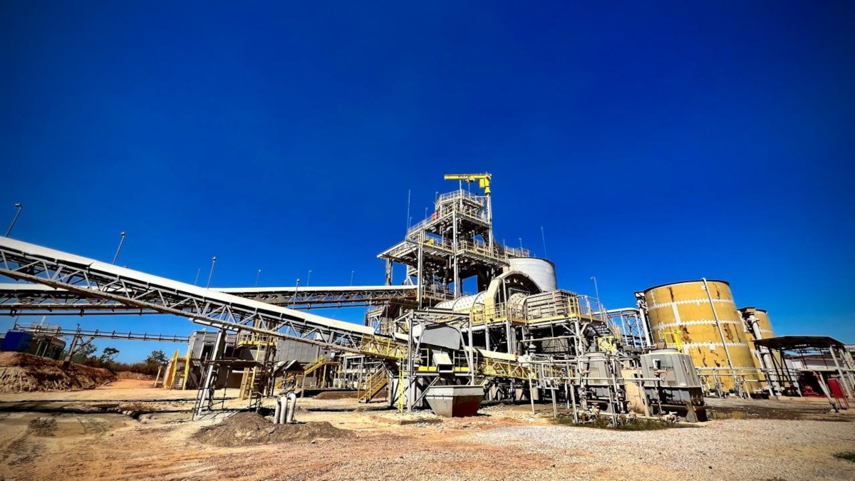 Apesar de listada no exterior, a Aura Minerals tem forte presença no Brasil, com duas minas em operação e mais dois projetos em execução (Imagem: Divulgação)