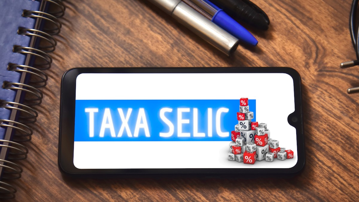 Opções de Copom negociadas na B3 mostram que o mercado diminui as apostas de Selic subir novamente em junho (Imagem: Shutterstock) Opções de Copom negociadas na B3 mostram que o mercado diminui as apostas de Selic subir novamente em junho (Imagem: Shutterstock)