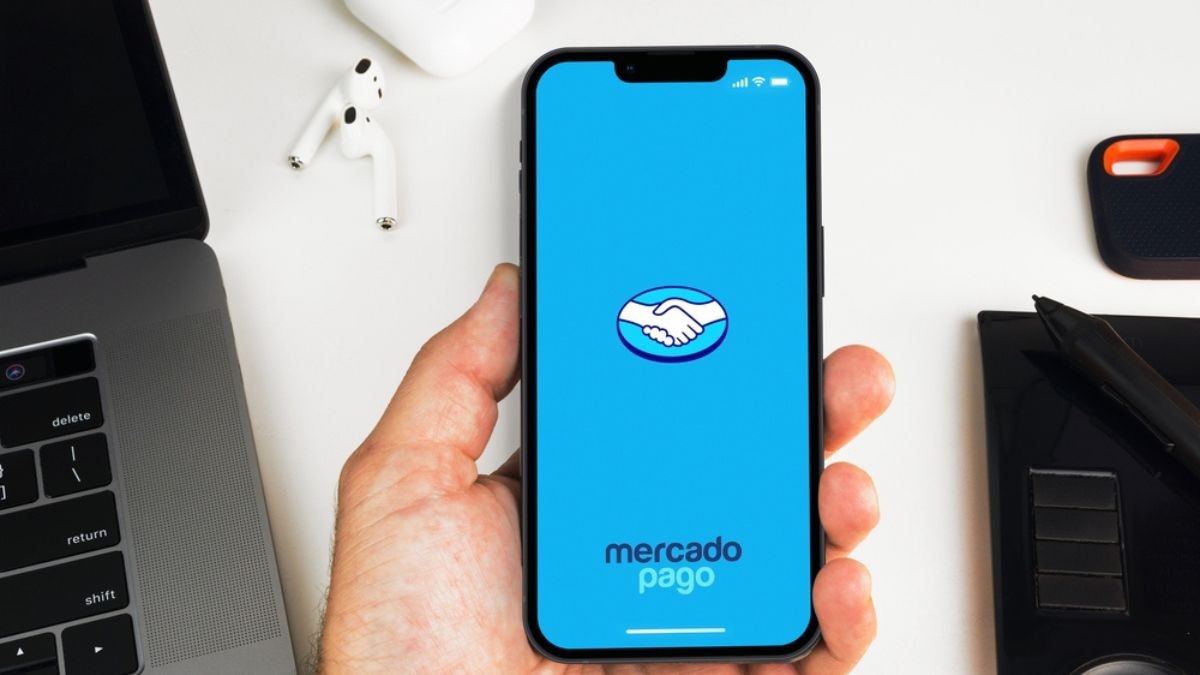Na prática, a licença permitirá ao Mercado Pago operar com maior flexibilidade regulatória (Imagem: Shutterstock) Na prática, a licença permitirá ao Mercado Pago operar com maior flexibilidade regulatória (Imagem: Shutterstock)