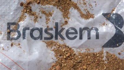 Até o momento, não houve apresentação formal da proposta por parte de Tanure (Imagem: Shutterstock) Até o momento, não houve apresentação formal da proposta por parte de Tanure (Imagem: Shutterstock)