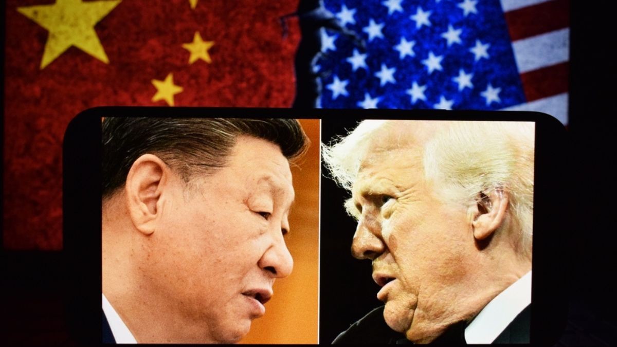 Trump afirmou que só concordou em reduzir as tarifas para ajudar a China (Imagem: Shutterstock) Trump afirmou que só concordou em reduzir as tarifas para ajudar a China (Imagem: Shutterstock)