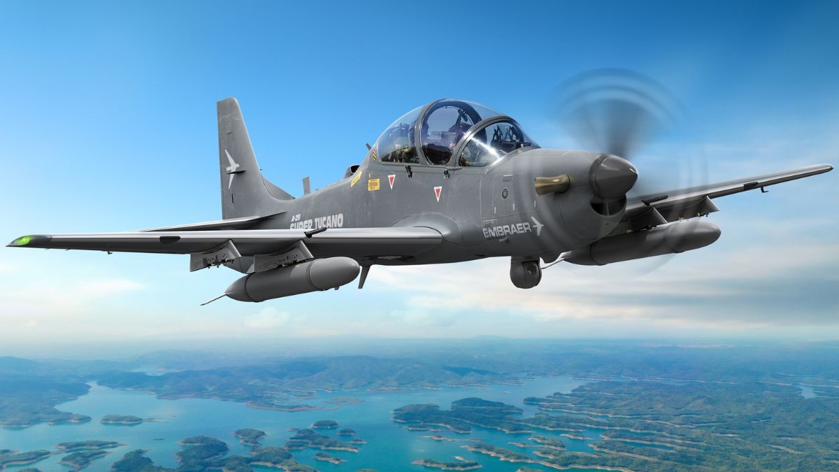 O A-29 Super Tucano é uma aeronave militar multimissão (Imagem: Divulgação/Embraer) O A-29 Super Tucano é uma aeronave militar multimissão (Imagem: Divulgação/Embraer)