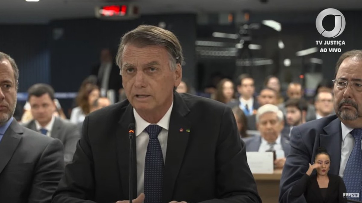 Bolsonaro é um dos réus ouvidos pela 1ª Turma do STF (Imagem: Reprodução/TV Justiça) Bolsonaro é um dos réus ouvidos pela 1ª Turma do STF (Imagem: Reprodução/TV Justiça)