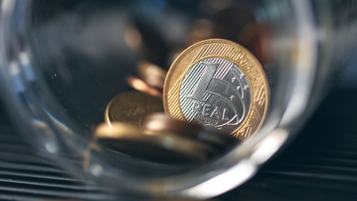 Tributação entraria em vigor apenas em 2026 (Imagem: Shutterstock) Tributação entraria em vigor apenas em 2026 (Imagem: Shutterstock)
