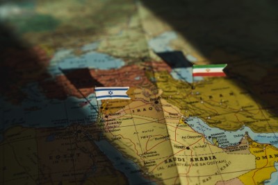 Israel e Irã compartilham a mesma região da Ásia, chamada de Oriente Médio (Imagem: Shutterstock)