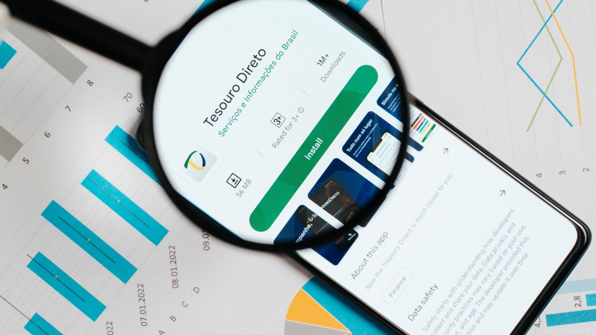 Tesouro Selic seguirá pagando acima de 1% ao mês (Imagem: Shutterstock) Tesouro Selic seguirá pagando acima de 1% ao mês (Imagem: Shutterstock)