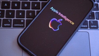Segundo a queixa, a Apple teria deliberadamente superestimado o avanço de sua IA (Imagem: Shutterstock)