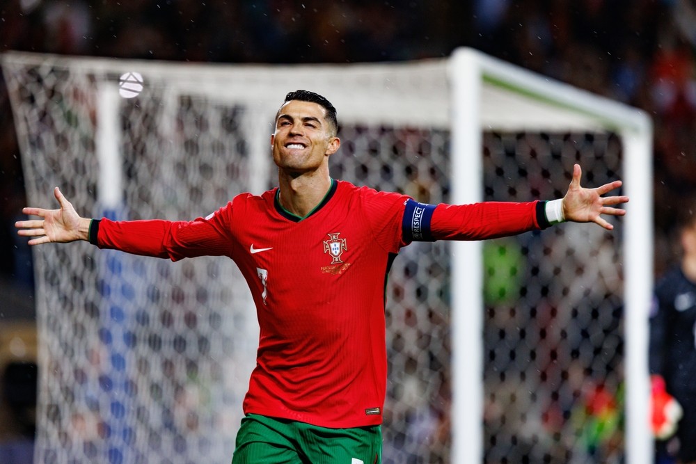 Atleta português já foi eleito como o melhor do mundo cinco vezes pela FIFA (Imagem: Shutterstock)