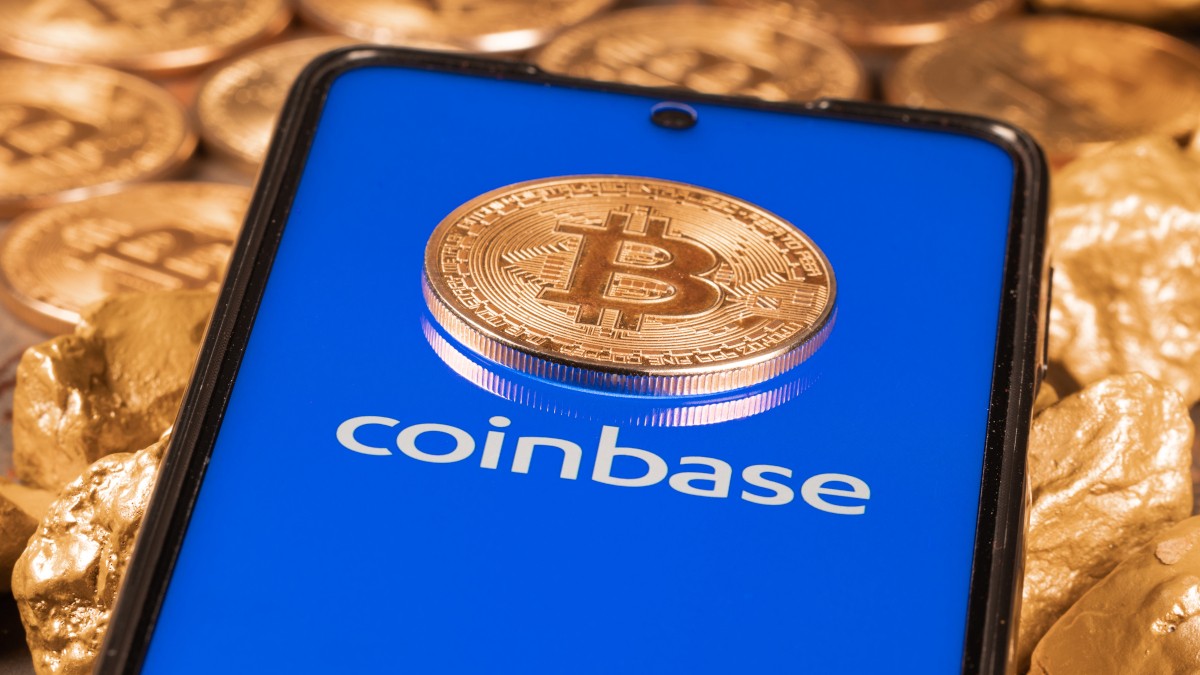 Aprovação do Genius Act no Senado americano impulsiona Coinbase (Imagem: Shutterstock)