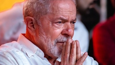 No cenário interno, a The Economist aponta uma queda na aprovação de Lula (Imagem: Shutterstock) No cenário interno, a The Economist aponta uma queda na aprovação de Lula (Imagem: Shutterstock)