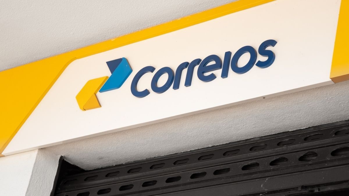 Fabiano Silva deixa presidência dos Correios após prejuízo de R$ 1,7 bi em 2025 loading=