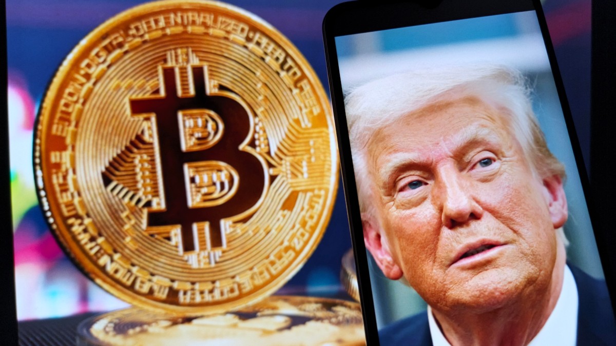 Truth Social, a rede social de Trump, encaminha documentação do ETF cripto (Imagem: Shutterstock) Truth Social, a rede social de Trump, encaminha documentação do ETF cripto (Imagem: Shutterstock)