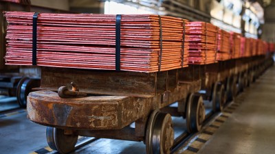 ETF de contratos futuros de cobre sobe quase +3% na bolsa americana (Imagem: Shutterstock)