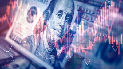 O dólar era negociado a R$ 5,53 (Imagem: Shutterstock)