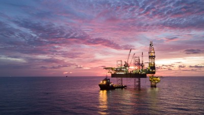 Petrobras pode ter que pagar compensações financeiras à União (Imagem: Shutterstock) Petrobras pode ter que pagar compensações financeiras à União (Imagem: Shutterstock)