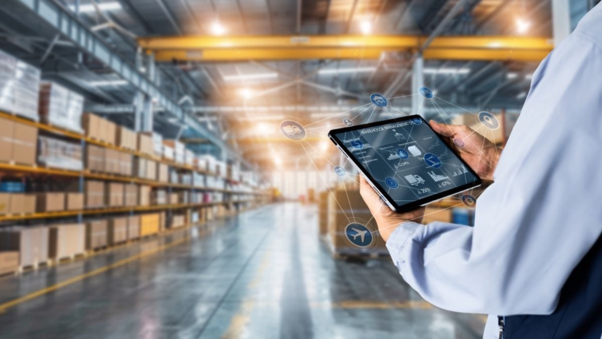 Log pretende vender R$ 1 bilhão em ativos em 2025 (Imagem: Shutterstock) Log pretende vender R$ 1 bilhão em ativos em 2025 (Imagem: Shutterstock)