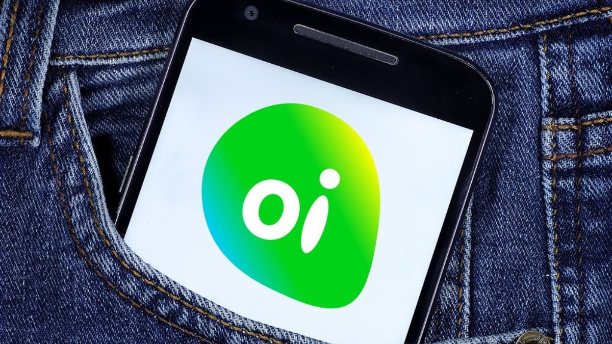 O documento foi publicado pela Oi na última quinta-feira (30) (Imagem: Shutterstock)