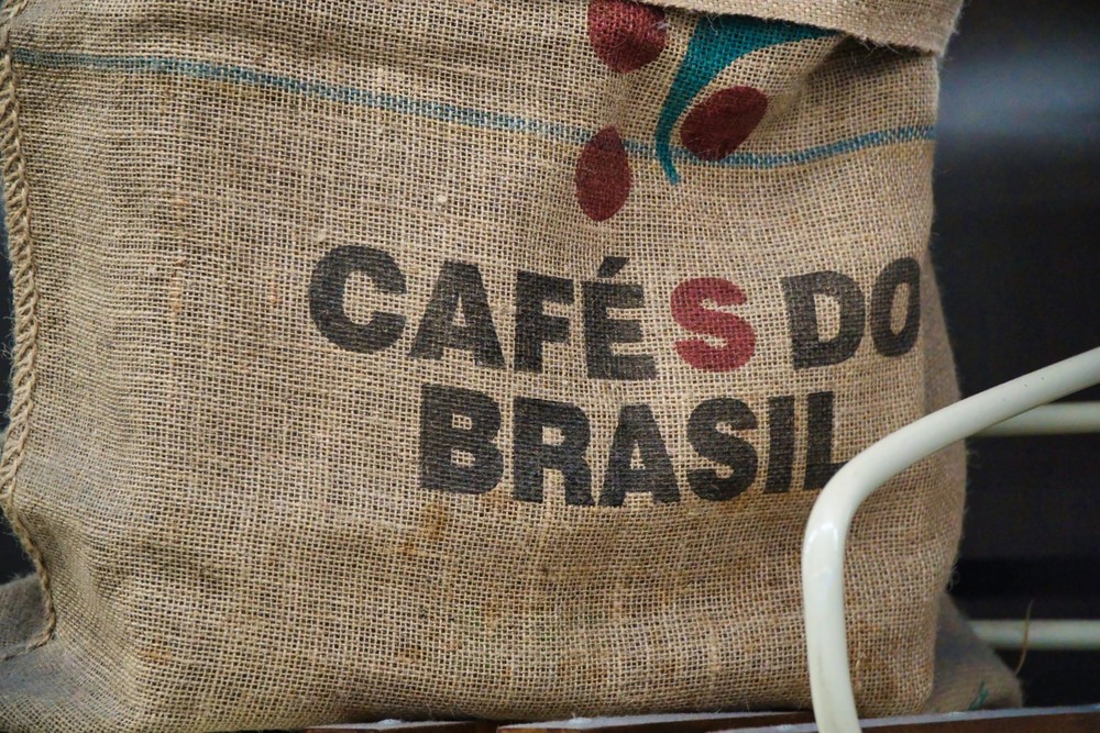 Café brasileiro é um dos mais consumidos no mundo (Imagem: Shutterstock)