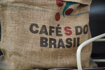 Café brasileiro é um dos mais consumidos no mundo (Imagem: Shutterstock)
