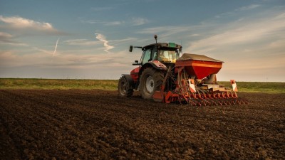 Por outro lado, o lucro líquido totalizou R$ 139,8 milhões (Imagem: Shutterstock)