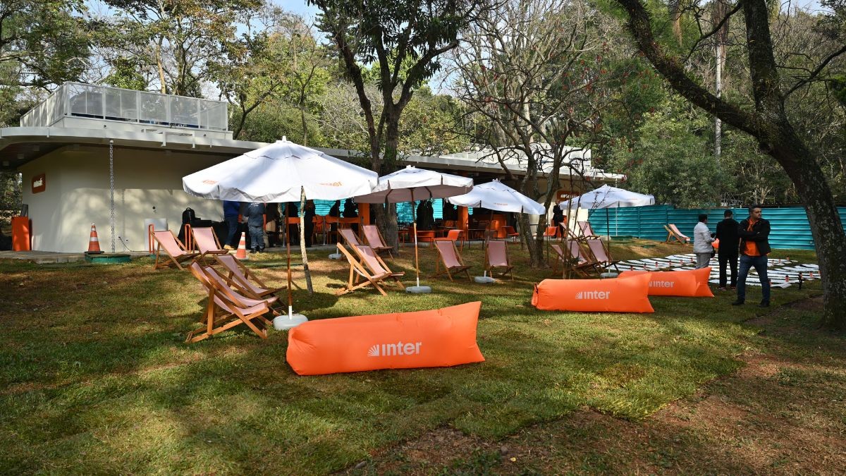 Esse é o primeiro espaço aberto ao público feito pelo banco digital em SP (Imagem: Shutterstock)