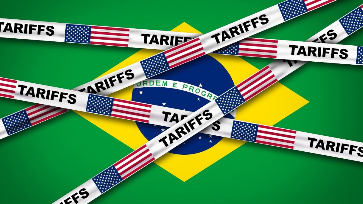 Brasil acionou a OMC sobre tarifaço dos EUA no último dia 6 de agosto (Imagem: Shutterstock)