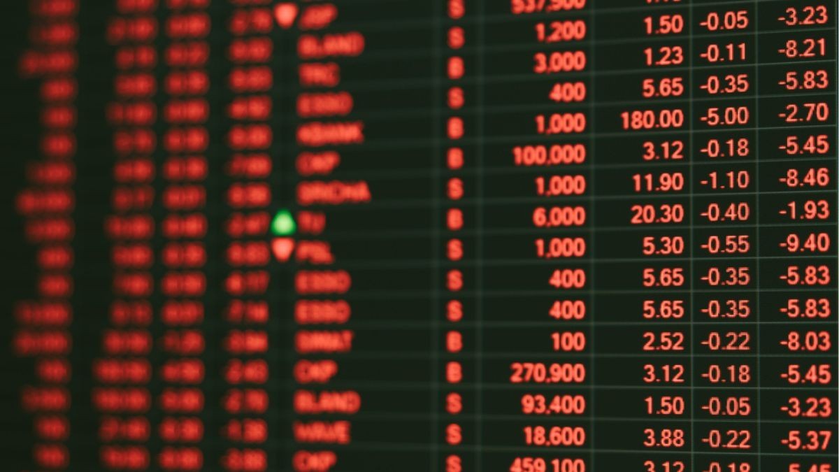 O IFIX, por outro lado, subia 0,95% (Imagem: Shutterstock)
