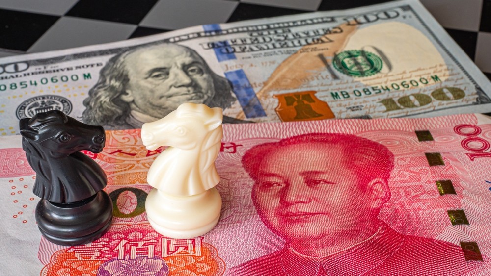 Moedas asiáticas também se valorizam frente ao dólar norte-americano (Imagem: Shutterstock)