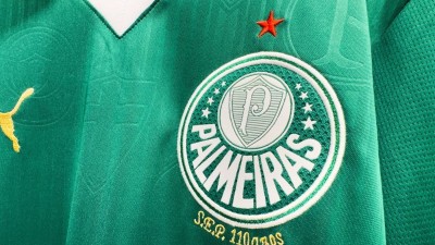 Entre os reforços, está também a maior transação da história do futebol nacional (Imagem: Shutterstock) Entre os reforços, está também a maior transação da história do futebol nacional (Imagem: Shutterstock)