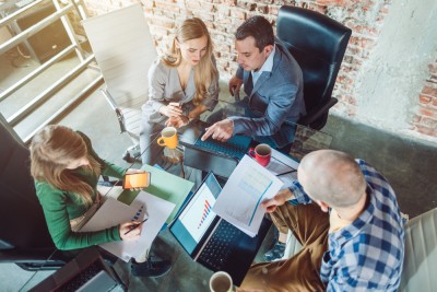 Startups são pequenas empresas de tecnologia com ideias inovadoras em diversos setores (Imagem: Shutterstuck) Startups são pequenas empresas de tecnologia com ideias inovadoras em diversos setores (Imagem: Shutterstuck)