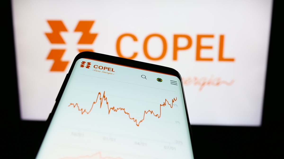 Notas comerciais da Copel emitidas em 2022 tinham vencimento em 3 anos (Imagem: Shutterstock) Notas comerciais da Copel emitidas em 2022 tinham vencimento em 3 anos (Imagem: Shutterstock)