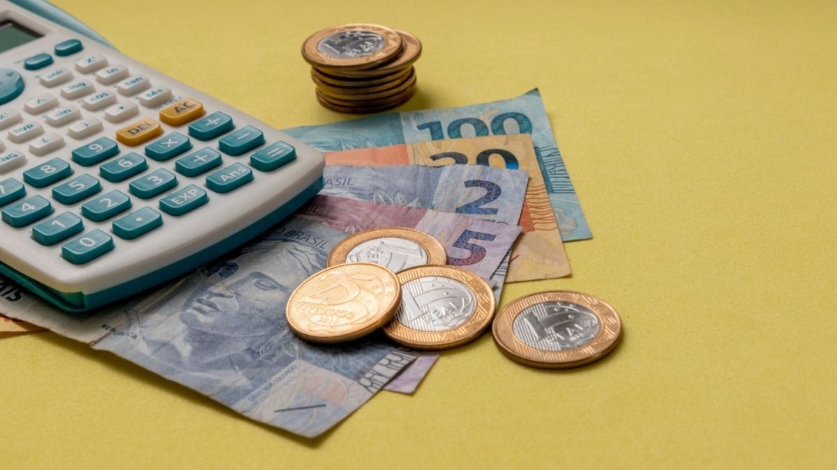 Copom manteve Selic em 15% ao ano nessa quarta-feira (Imagem: Shutterstock)