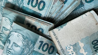 O valor bruto definido é de R$ 0,0957 por ação, já excluídas as ações em tesouraria (Imagem: Shutterstock) O valor bruto definido é de R$ 0,0957 por ação, já excluídas as ações em tesouraria (Imagem: Shutterstock)