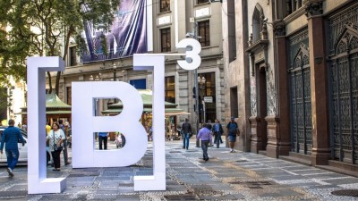 B3 vem diversificando negócios, para enfrentar volatilidade do mercado de ações (Imagem: Shutterstock) B3 vem diversificando negócios, para enfrentar volatilidade do mercado de ações (Imagem: Shutterstock)