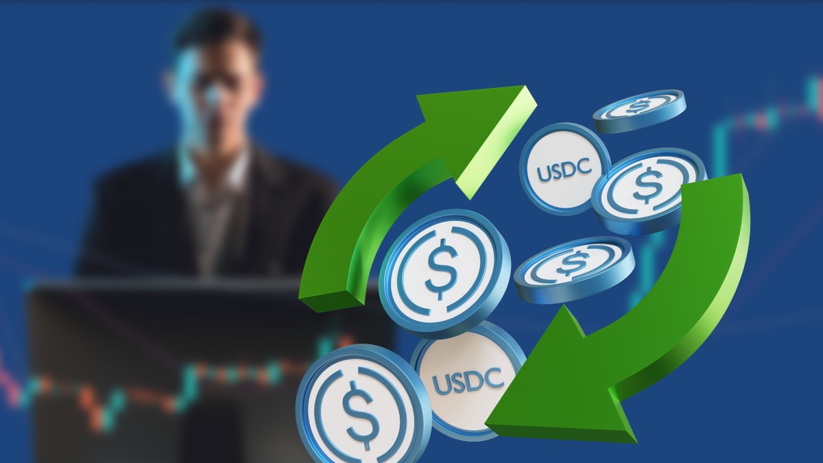 Ter parte dos investimentos em dólar também é possível com cripto (Imagem: Shutterstock) Ter parte dos investimentos em dólar também é possível com cripto (Imagem: Shutterstock)