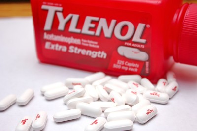 Tylenol é um analgésico usado para o tratamento de dor e febre (Imagem: Shutterstock)