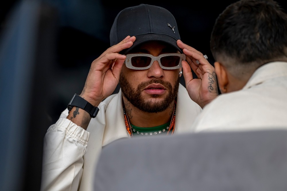 Neymar também é um dos sócios de Virginia na empresa de perfumaria e cosméticos (Imagem: Divulgação) Neymar também é um dos sócios de Virginia na empresa de perfumaria e cosméticos (Imagem: Divulgação)