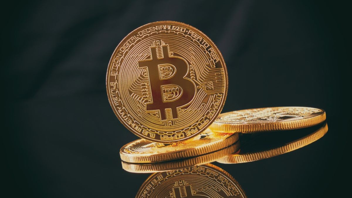 A quantidade de novos milionários também cresceu 70% (Imagem: Shutterstock)