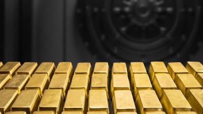 Durante o pregão, o metal chegou à máxima intradiária de US$ 3.862,20 (Imagem: Shutterstock)