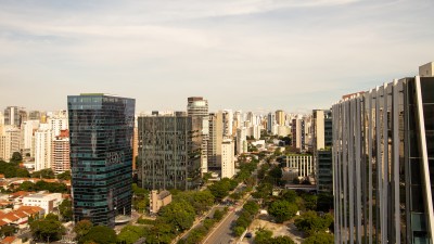 FII MXRF11 tem preço-alvo de R$ 9,72 por cota em 12 meses (Imagem: Shutterstock)