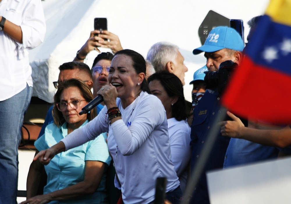 Aos 58 anos, Corina é ex-deputada federal da Venezuela (Imagem: Shutterstock) Aos 58 anos, Corina é ex-deputada federal da Venezuela (Imagem: Shutterstock)